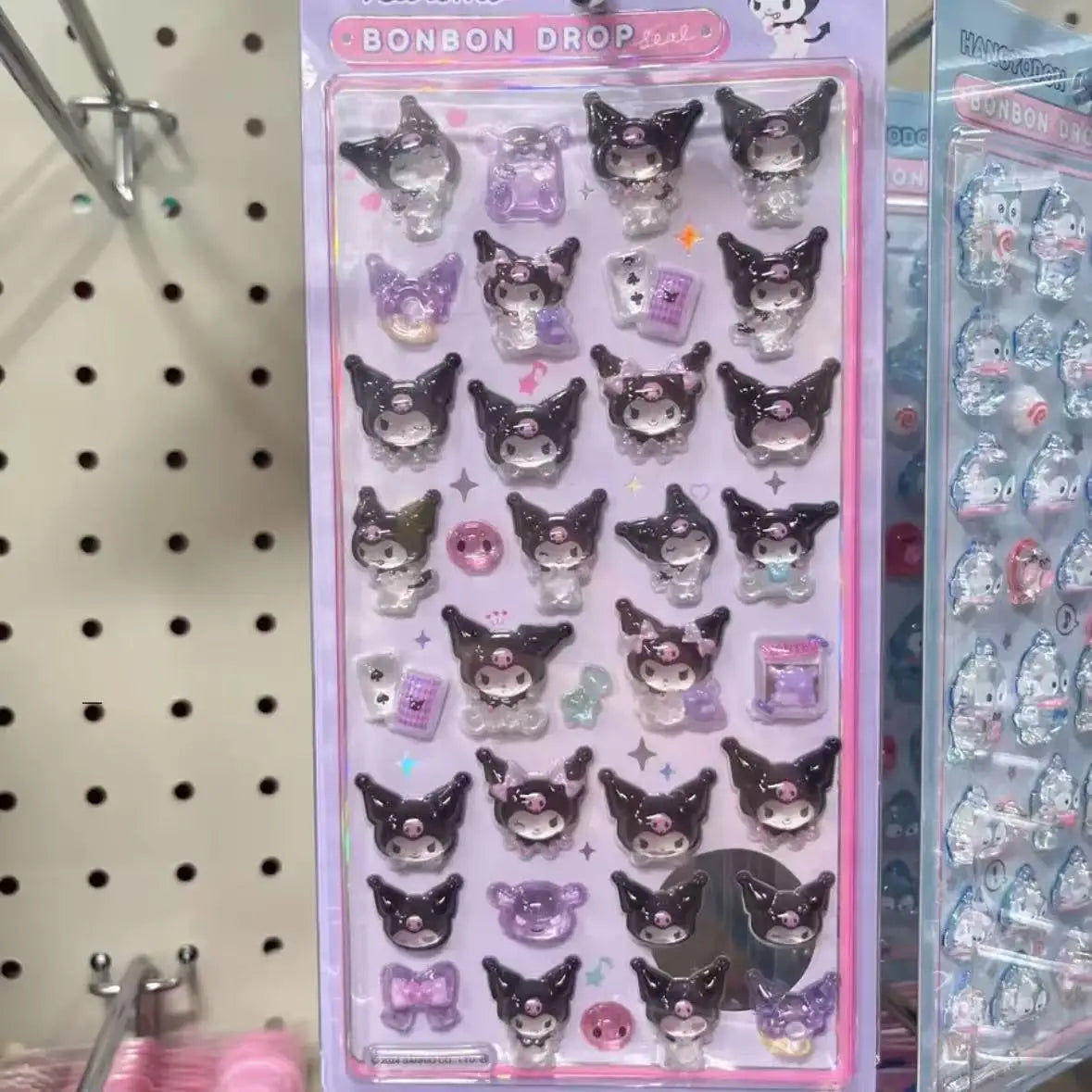 Pegatina de cristal 3D de Hello Kitty: una bonita pegatina decorativa para teléfonos, tabletas y niños.