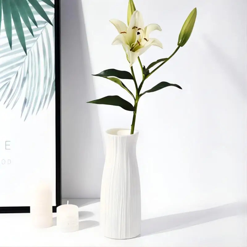 Nordic Plastic Vase – Minimalist Small Flower Pot for Modern Home Decor