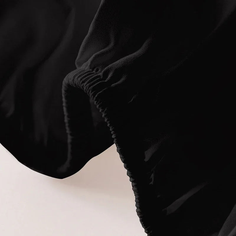 Pure Black Matte Fitted Bedsheet – Minimalist Bedroom Bedding